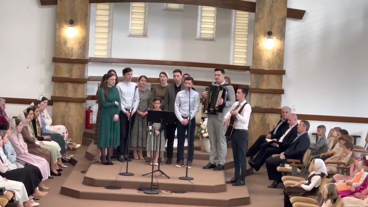 Grup Halmeu &bull; Slava slava noi te laudam