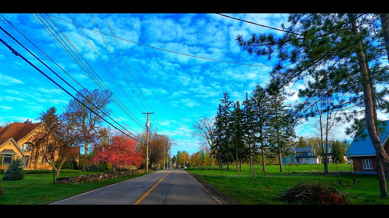 Driving in Montreal - the Village of Senneville, Montreal, Quebec, Canada