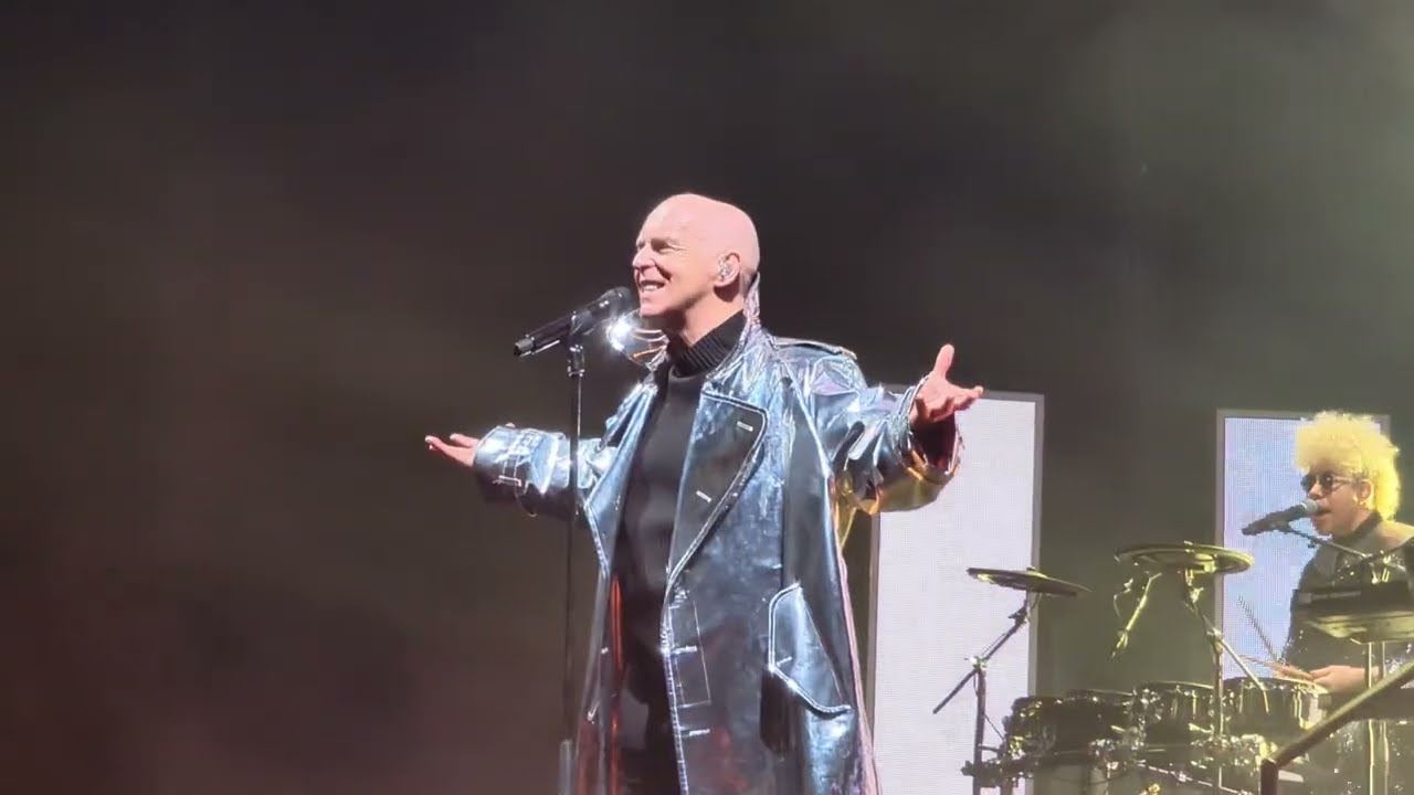 Pet Shop Boys Go West and It’s a Sin -  Mannheim - 28.06.2024 21:51 Uhr - Germany - Dreamworld Tour