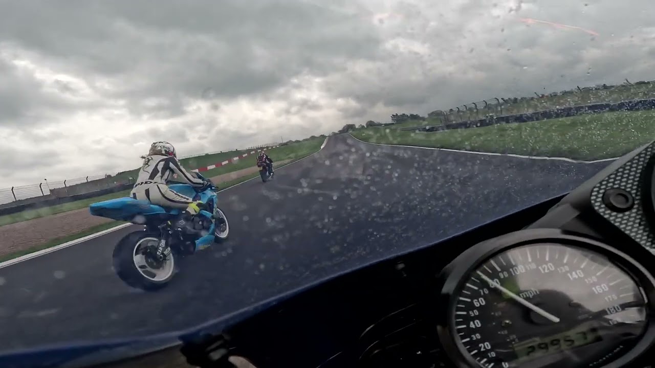 Donington Park National Track Day Novice 1999 GSXR 750 SRAD 15/05/24 Session 1