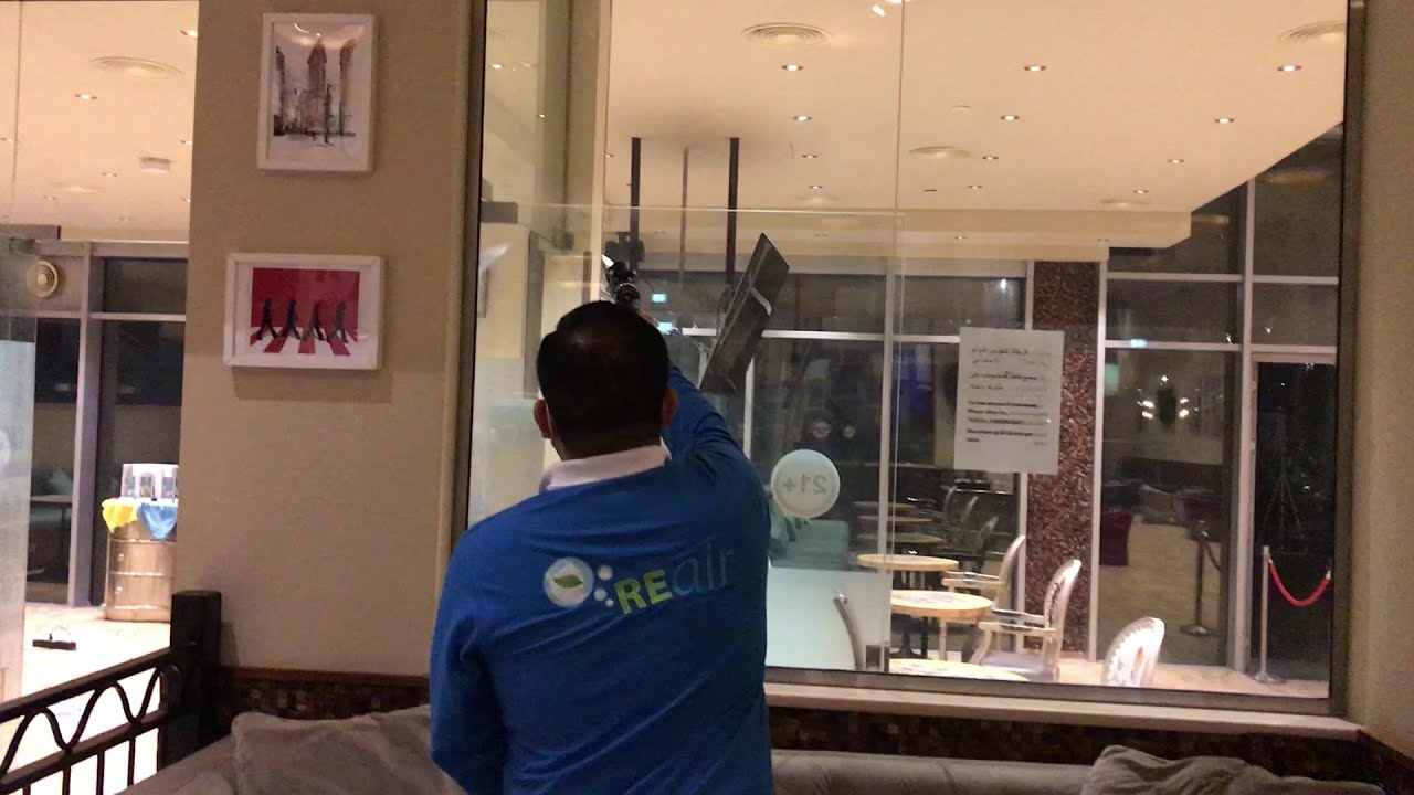 REair Application in Bonjour Cafe
