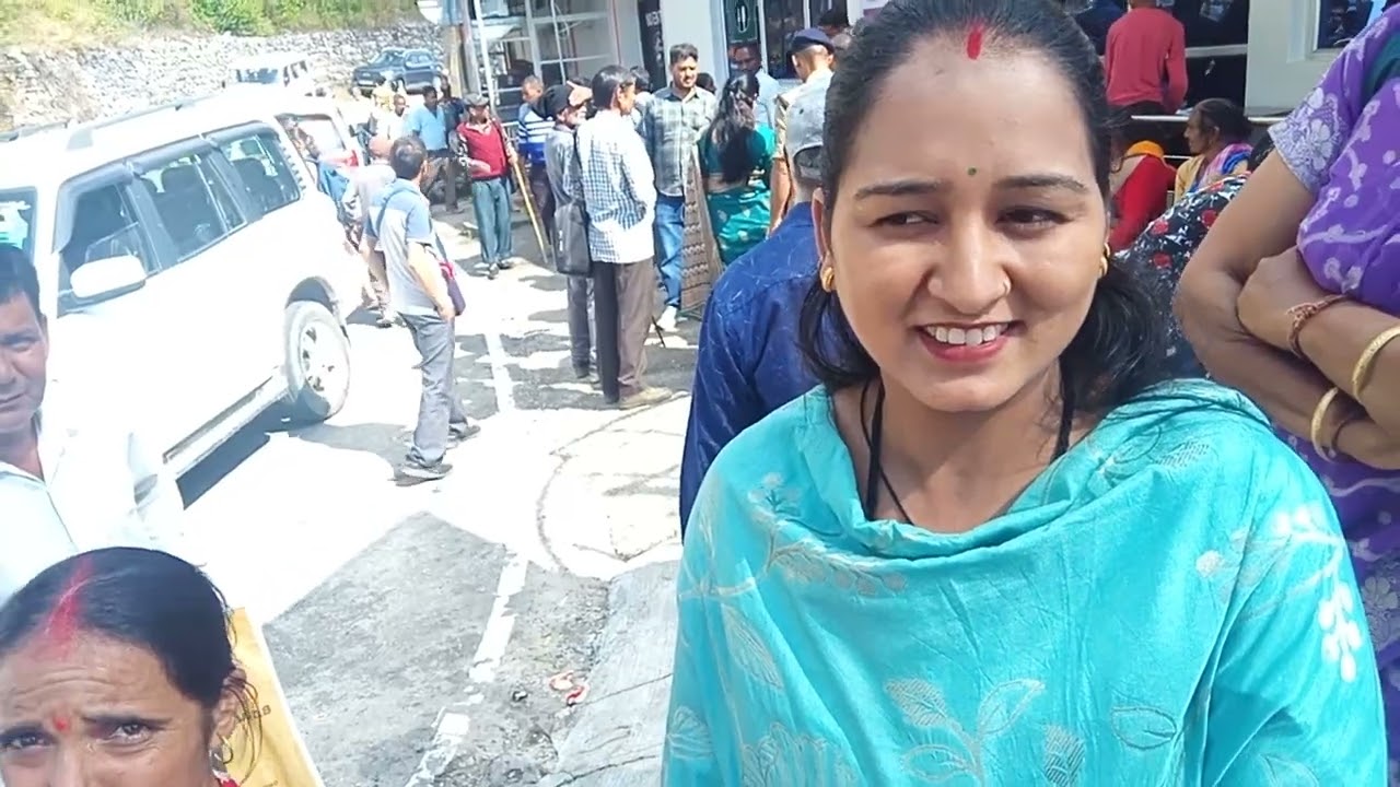 द्वारीखाल ब्लॉक के ग्रामीण पहुंचे विधायक यमकेश्वर आवास।    ,प्रथम स्वास्थ्य शिविर में 