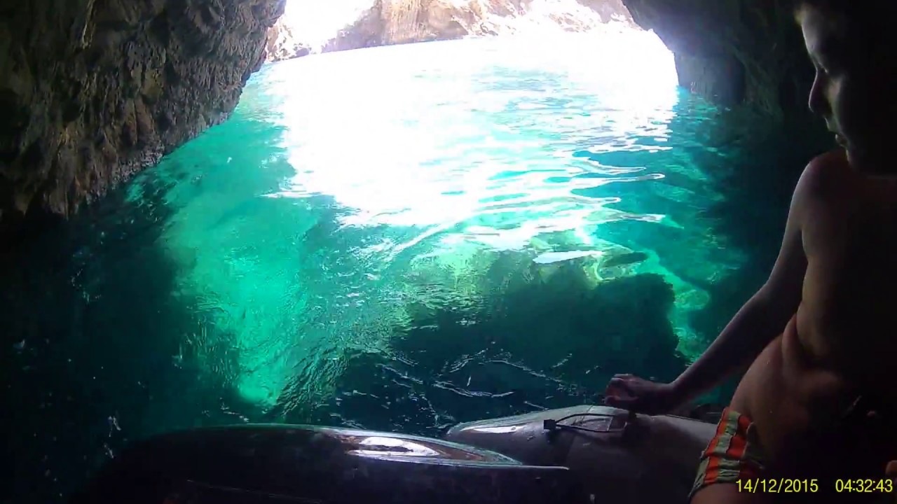 grotta azzurra isola di palmarola