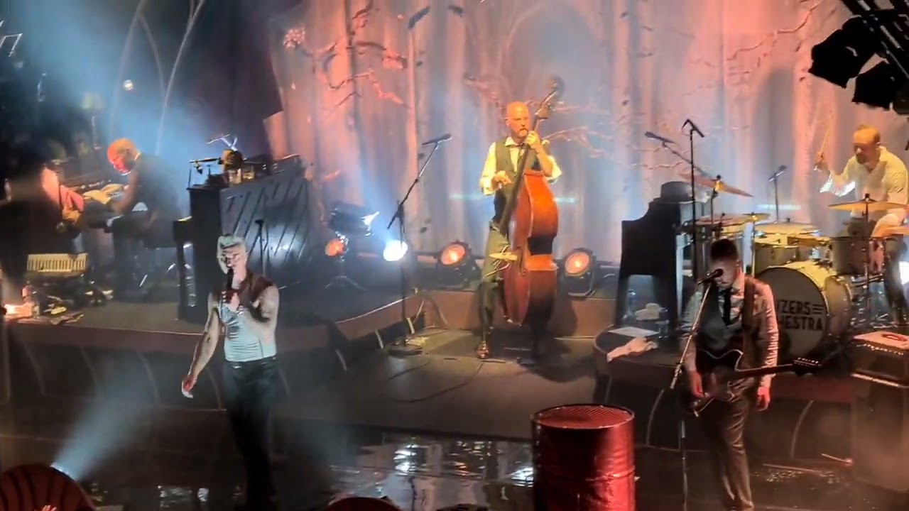 Kaizers Orchestra - Resistansen - live @Sentrum Scene, Oslo, 13.10.23