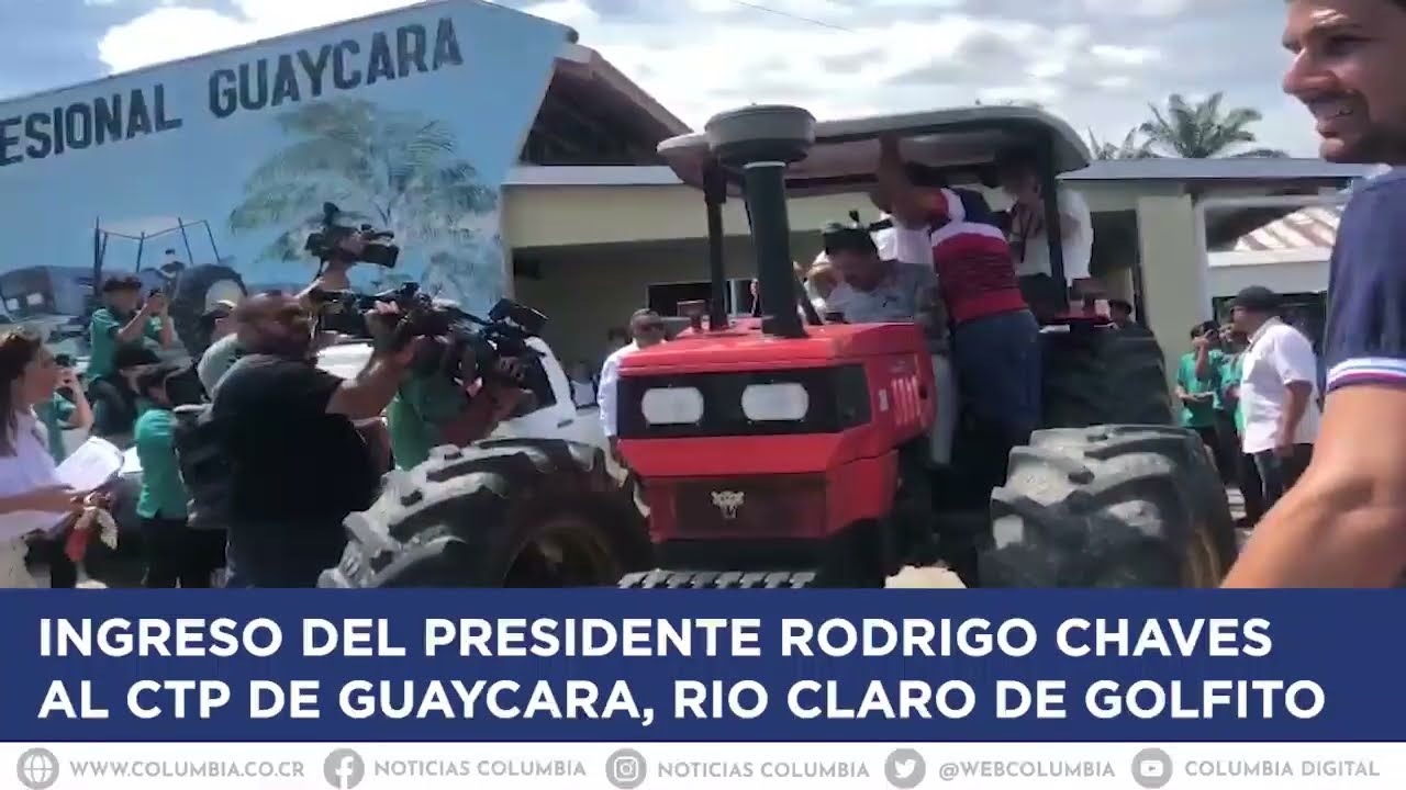 Recibimiento a Rodrigo Chaves en el CTP de Guaycara, Rio Claro de Golfito