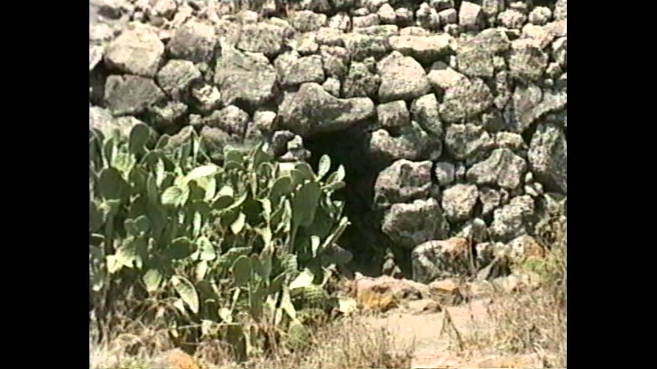 Il villaggio fortificato di Mursia (Pantelleria)