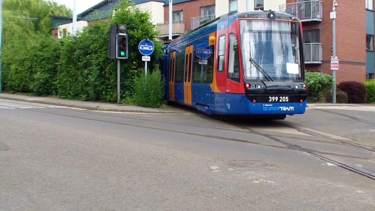Sheffield Supertram   Middlewood