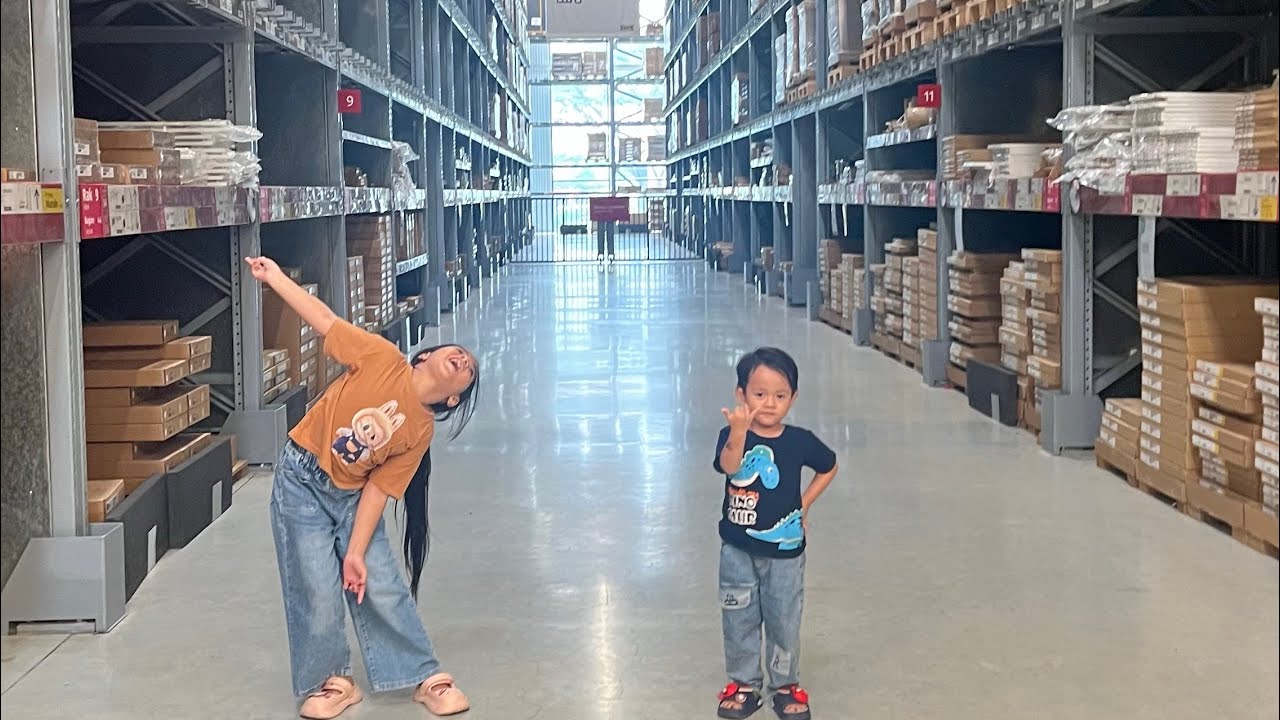 Main ke Ikea Kota Baru Parahyangan 