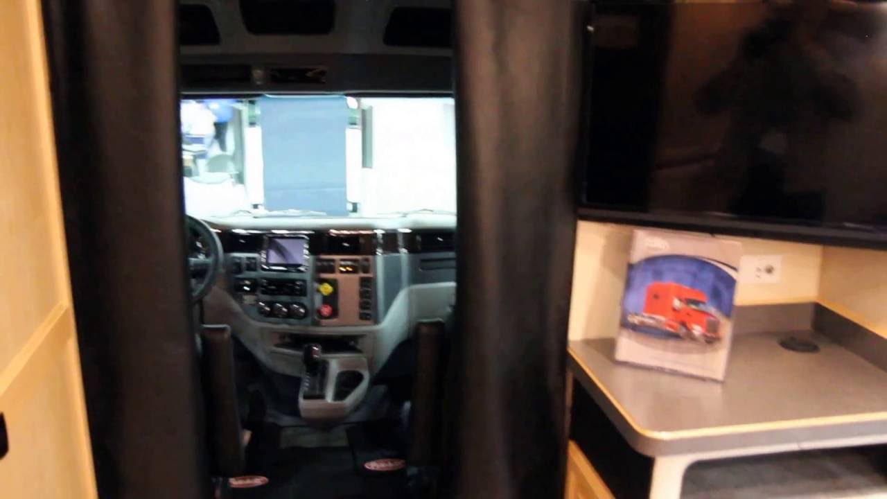 Жизнь в грузовике: Peterbilt 579 с ультра большой кабиной 