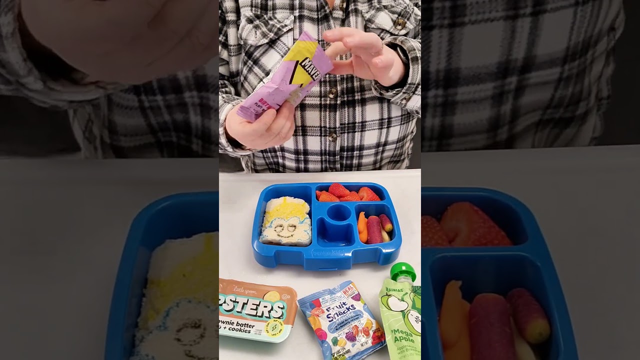 Lunch for my little guy 😃 #kidlunch #lunchboxmom #lunchbox  #packinglunch #lunchideas #schoollunch