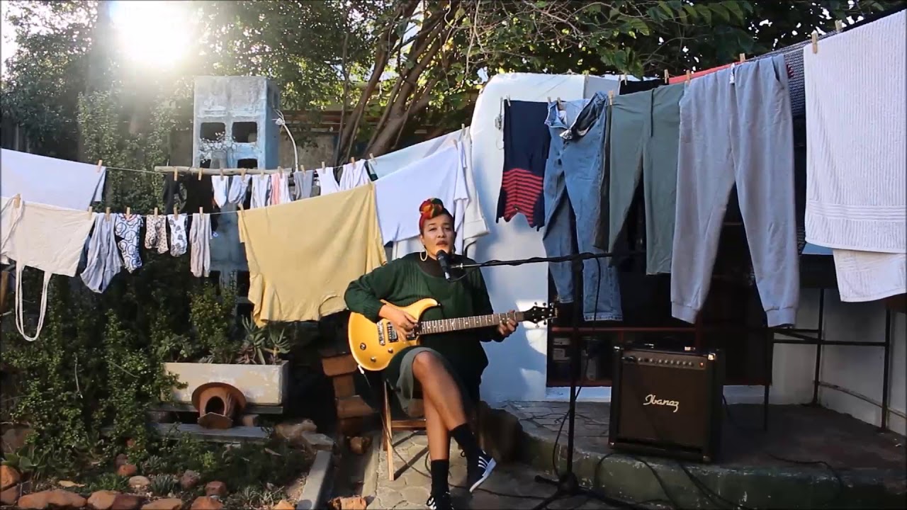 HYPE  |  L u h ' r a