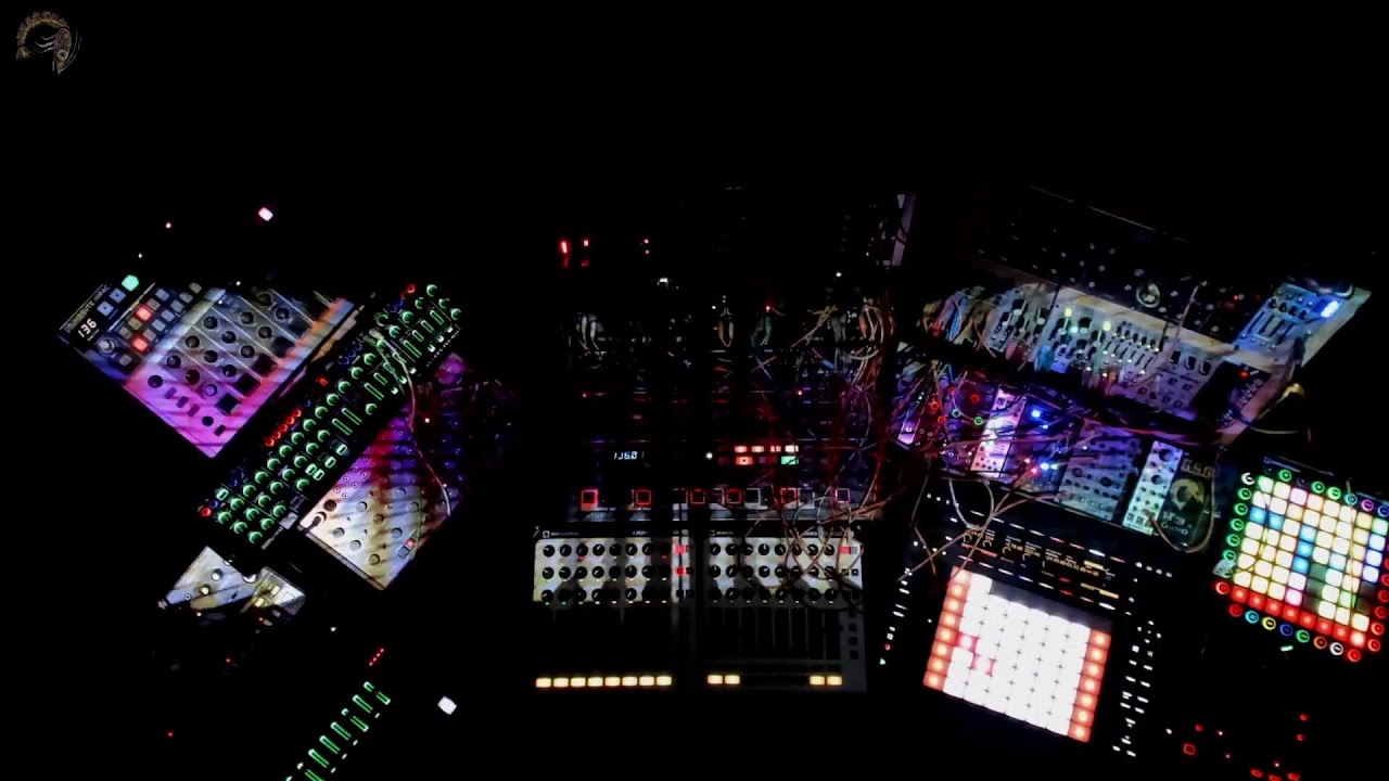 28 Days of Bleep - Day 4 - Live Hypnotic Techno - Modular Hardware - Synths - Improvised - Season 4