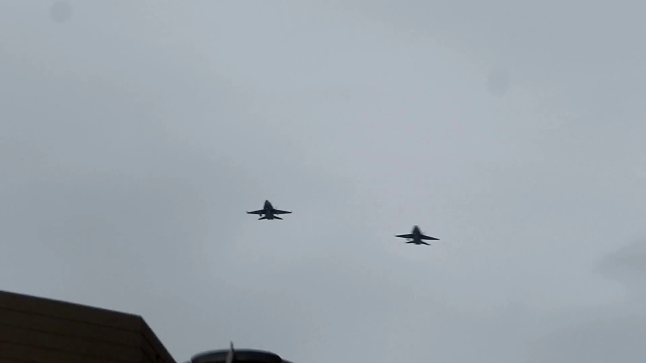 CF-18s Flyover the Winnipeg Jets Street Party: 05/01/18