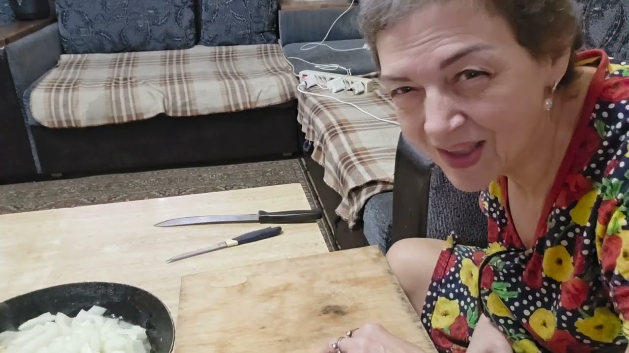 ВСЁ ИЗ ЗА ВАС!!! фкусная минутка- сказ о том, как я лапшОвку делала))))