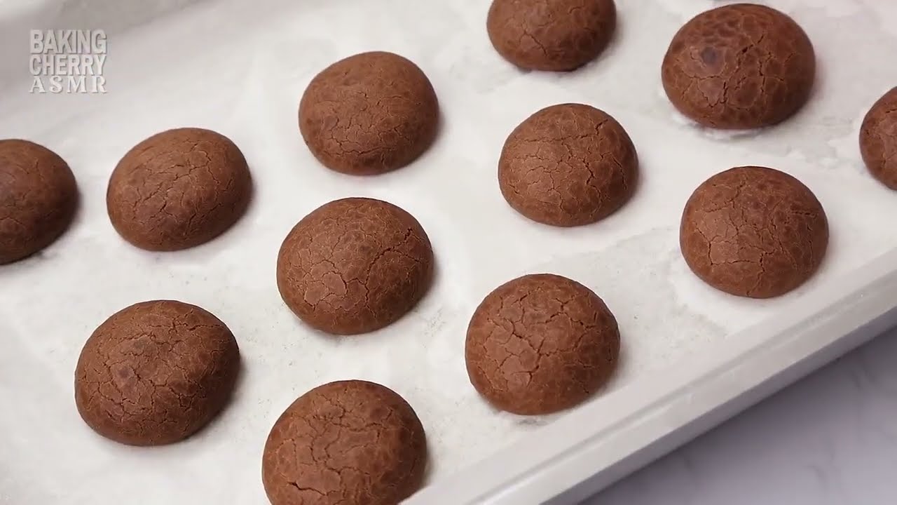4 Ingredients, No Eggs, No Mixer - The Easiest Chocolate Cookies Ever!