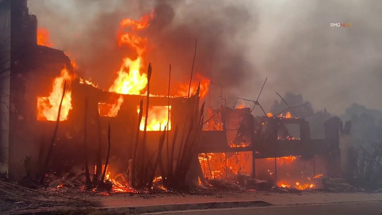 Texas firefighter reflects on first day battling California fires