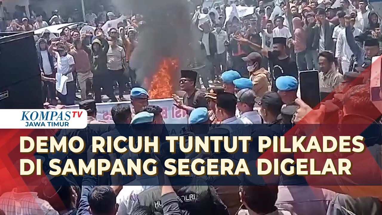 Desak Pilkades Segera Digelar, Ratusan Warga Banyuates Sampang Demo dan Bakar Ban!