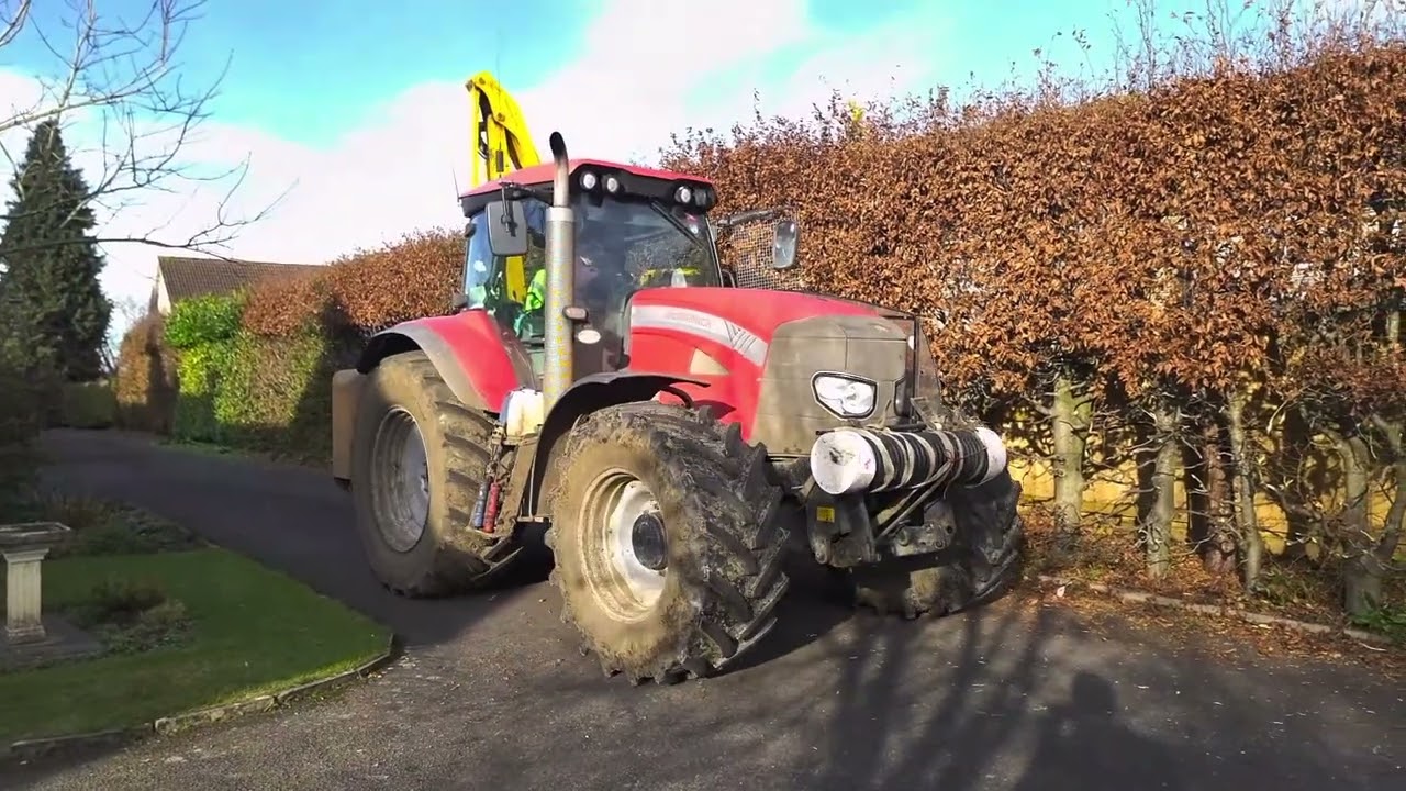 2-2-22 Brian George Contracting. Hedge Cutting, Mccormick XTX185 & Shelbourne Reynolds 656.