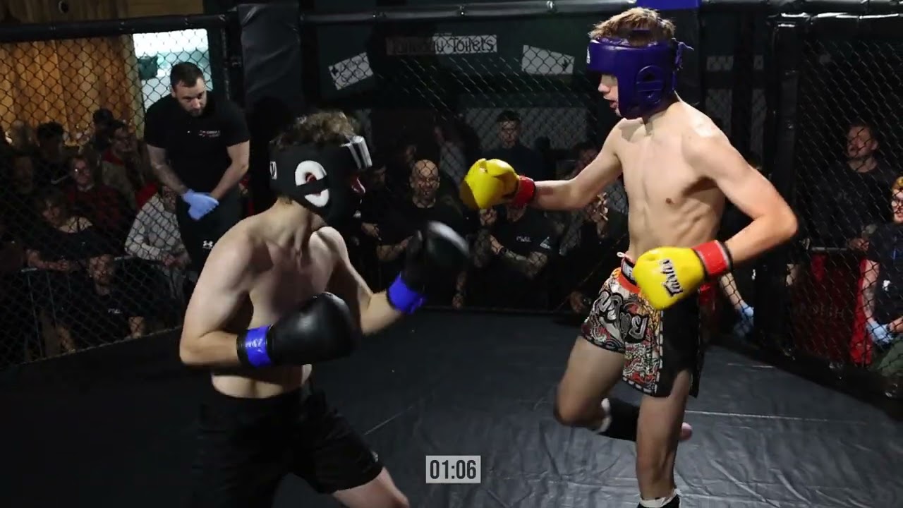 Rhys Williams vs Cohen McConnell   Kickboxing