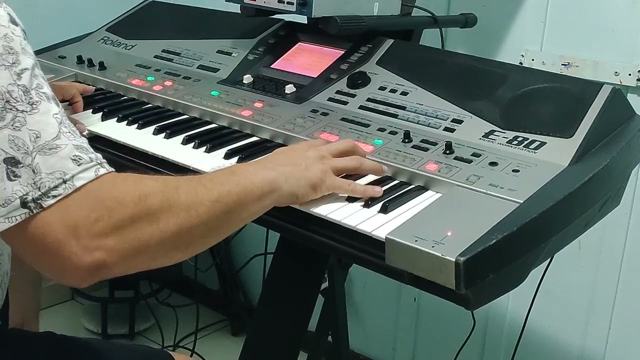 Demo Performances layers EPS Roland E80 Workstation Clássico 