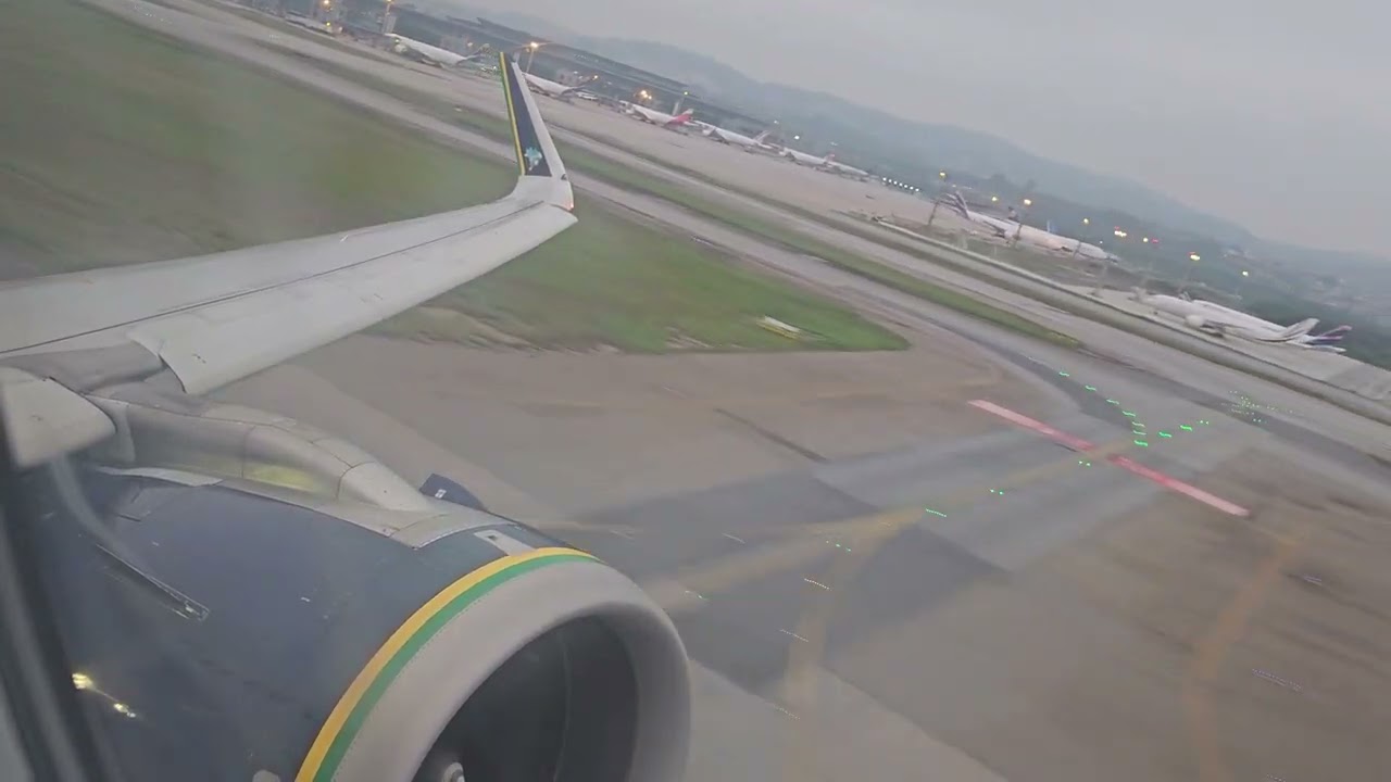 AZU4618 - Airbus A320-253 PR-YRQ - Decolagem de Guarulhos