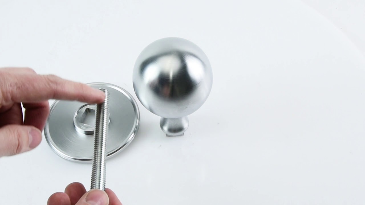 d3171 Croft  Ball Centre Door Knob