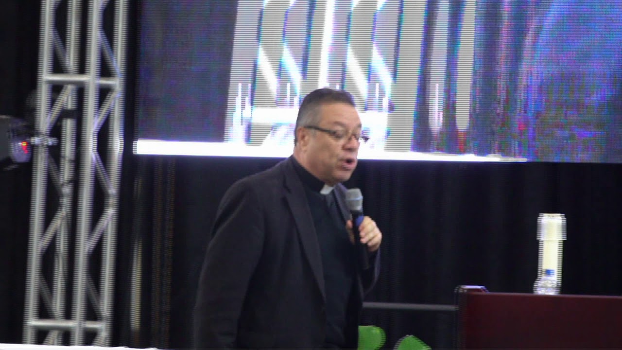 Monseñor Eduardo Chávez / Códice guadalupano - Symposium Agape 2018