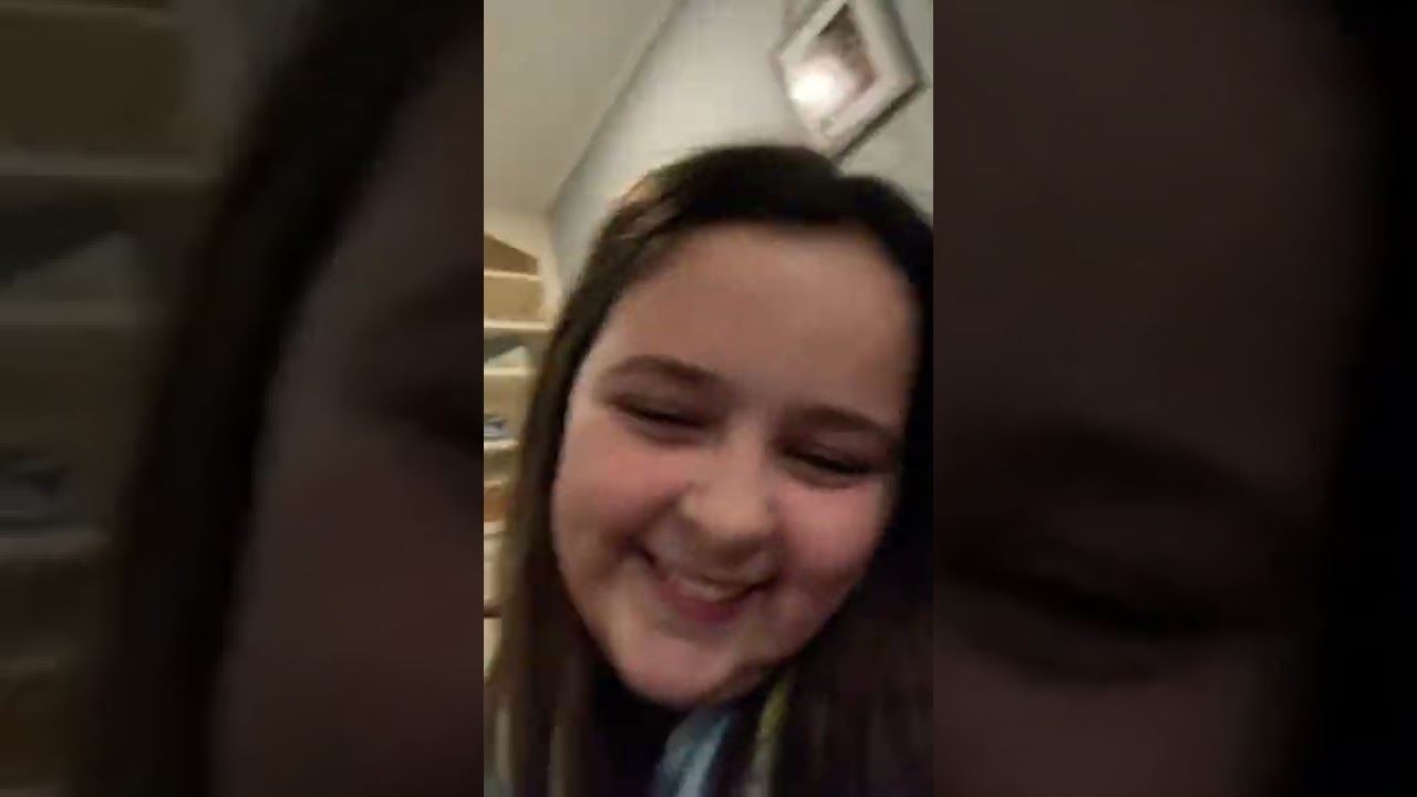 Crazy pup🤣🤪💙