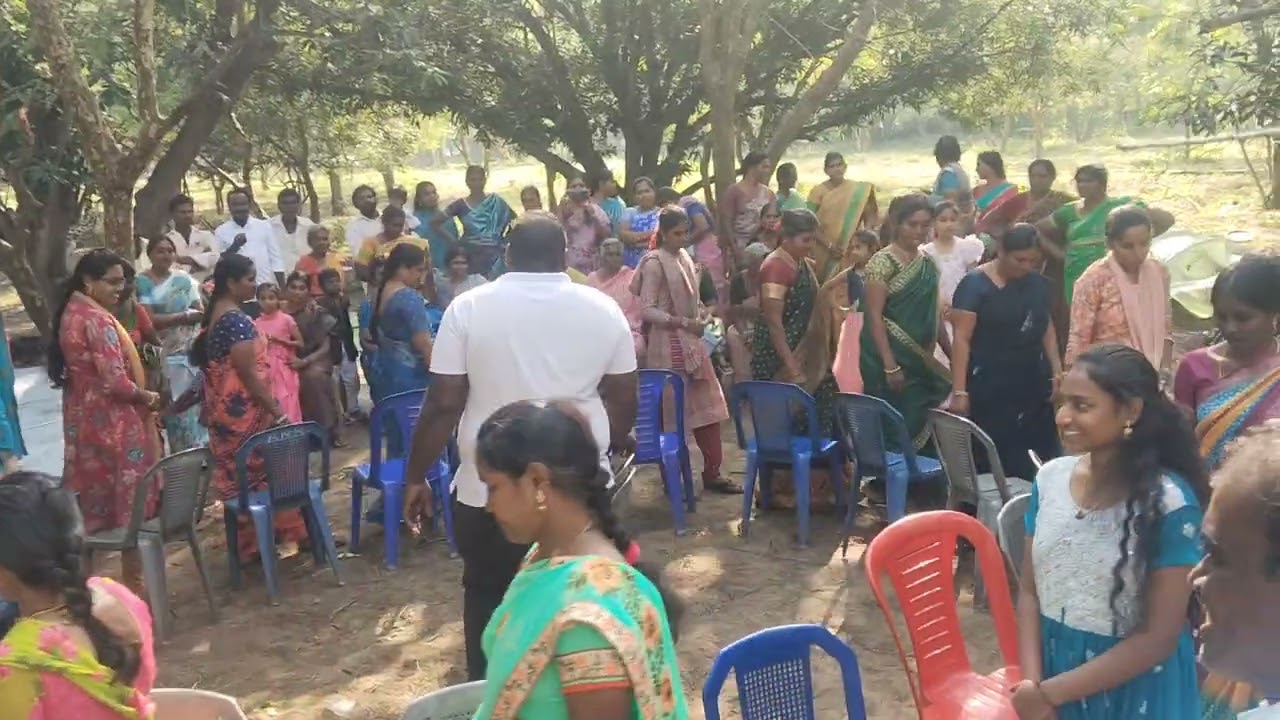 నందిగామ పల్లగిరి దగ్గర వనభోజనాలు