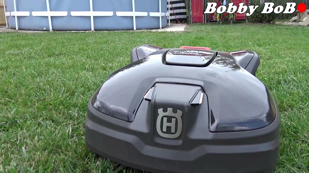 Am instalat Husqvarna Automower 305 - robot de gazon