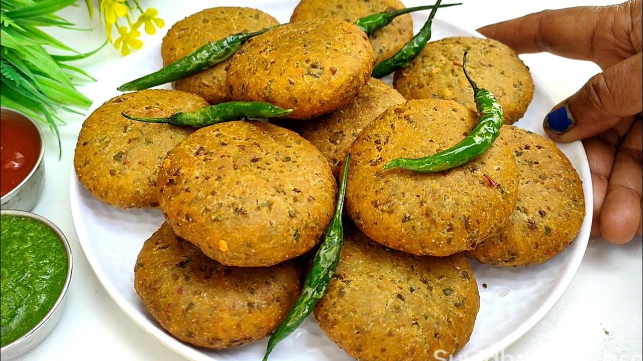 कच्चे मटर और गेहूं के आटे की मसाला कचौड़ी ऐसे बनाएंगे तो समोसा पकौड़ी भूल जाएंगे | Mater ki Kachori