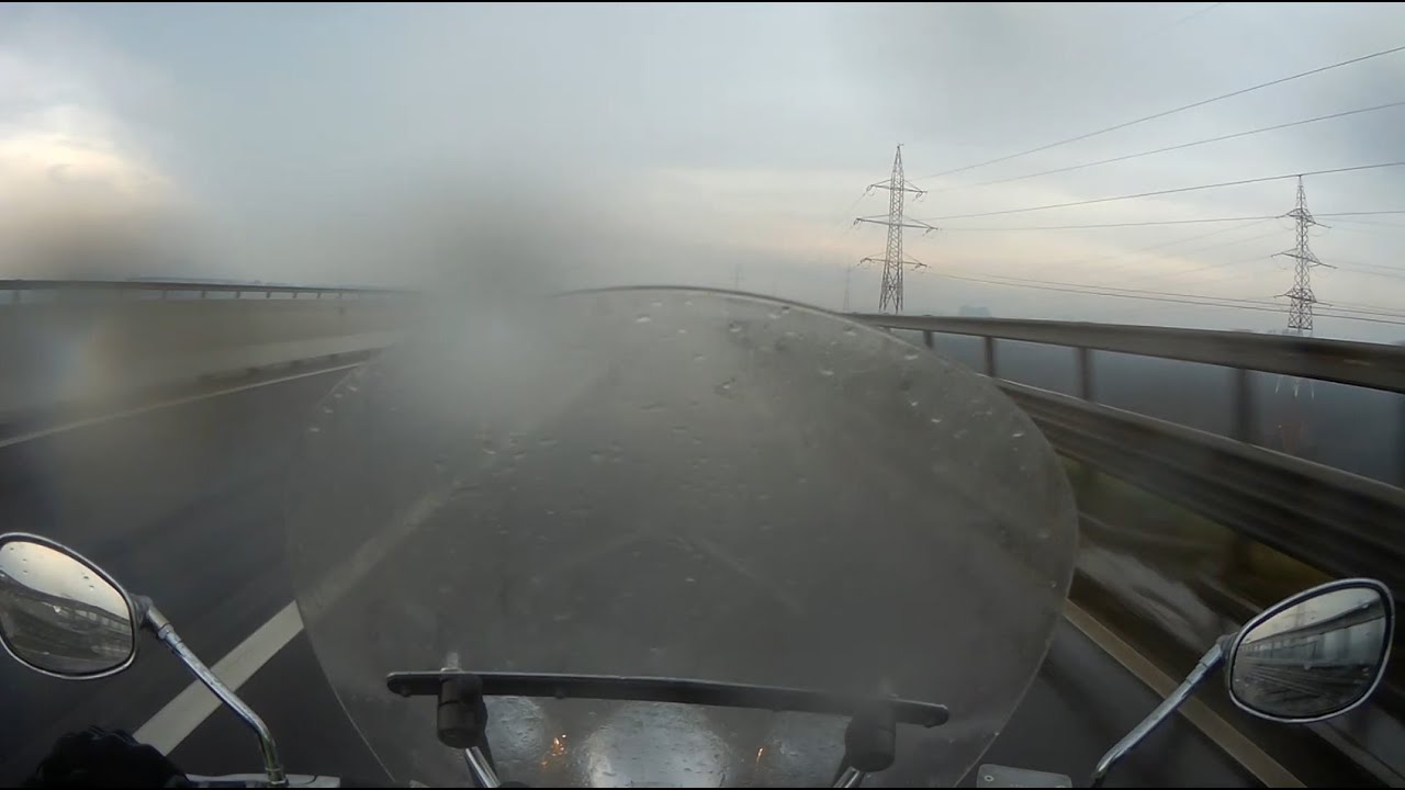 Riding in the rain - pure sound - 1992 Suzuki Savage LS650