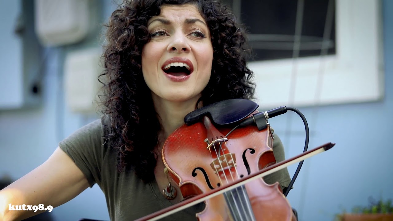 Carrie Rodriguez - 