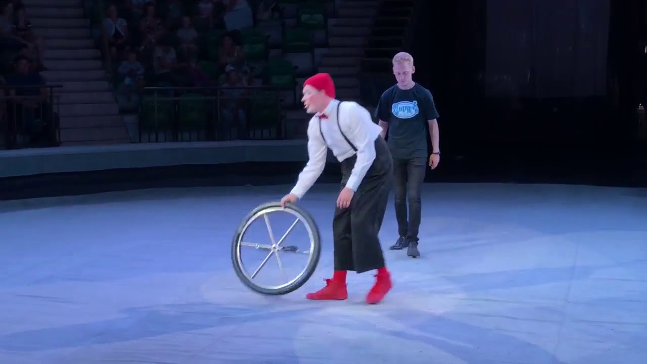 2260 clown unicycle act