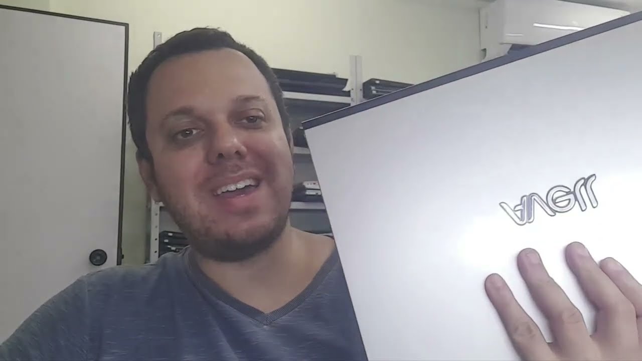 AVELL G1555 NU LIGA E DESLIGA, GRAVARAM A BIOS, NÃO RESOLVEU O DEFEITO É OUTRO.