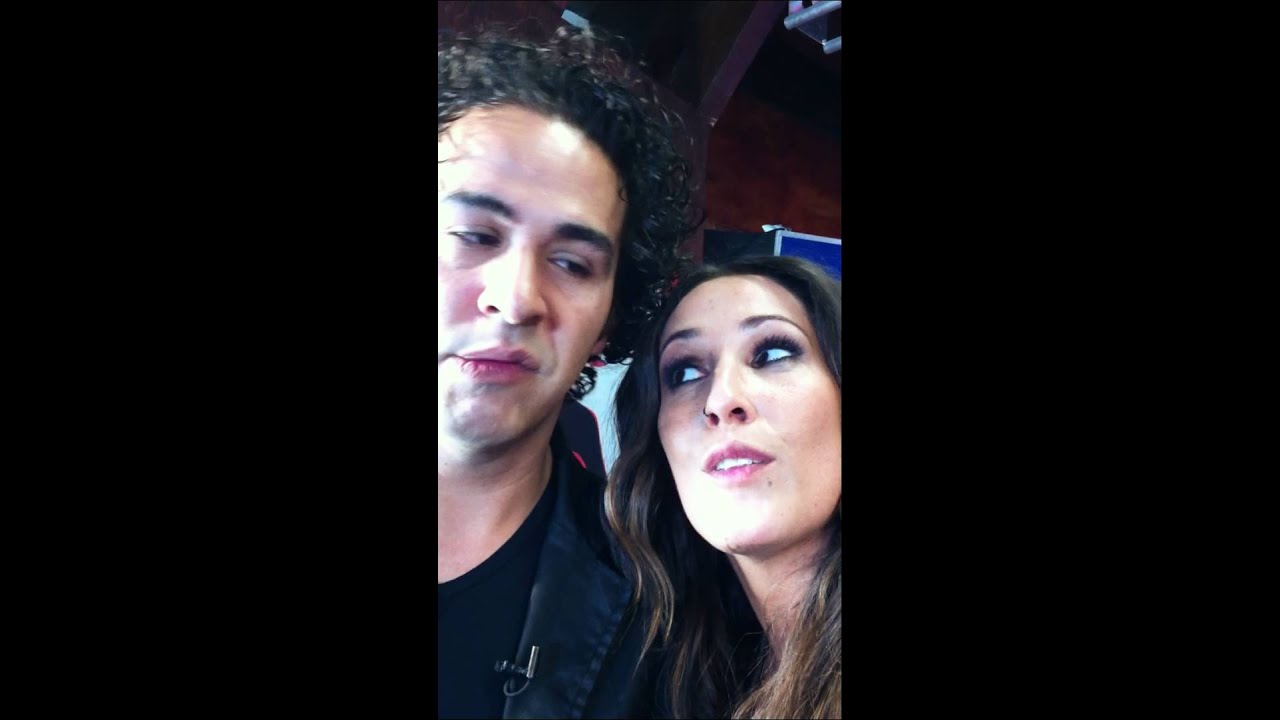 MALU Y ROBERTO FREYMANN PROMO PROGRAMA SCOOLTV