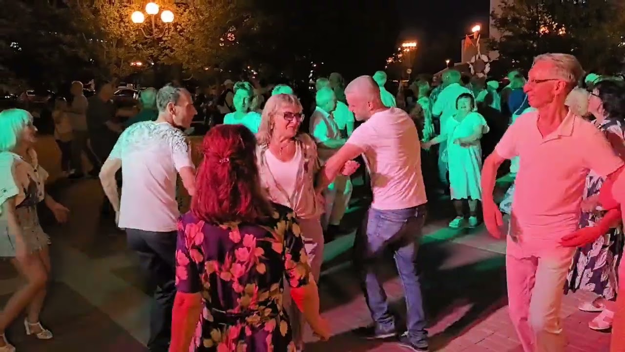 Вишня алая... 31.08.25...