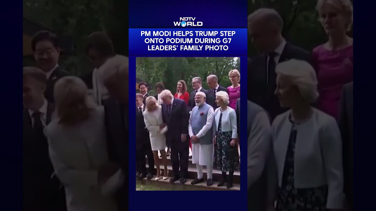 PM Modi And Trump Meeting | PM Modi Helps Trump Step Onto Podium During G7 Leaders' Family Photo