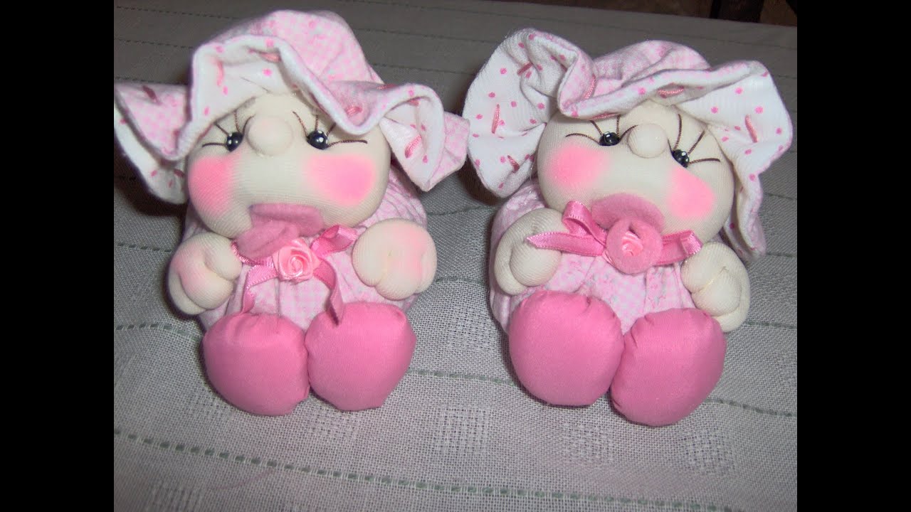Baby doll with hat .captions /Bebota con capelina Subtitulado 1/4...proyecto 85