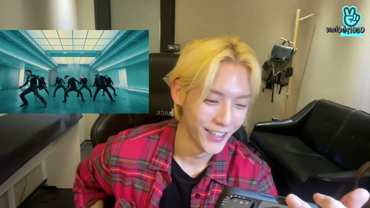 210914 BTOB Minhyuk Reaction to Ateez Deja Vu