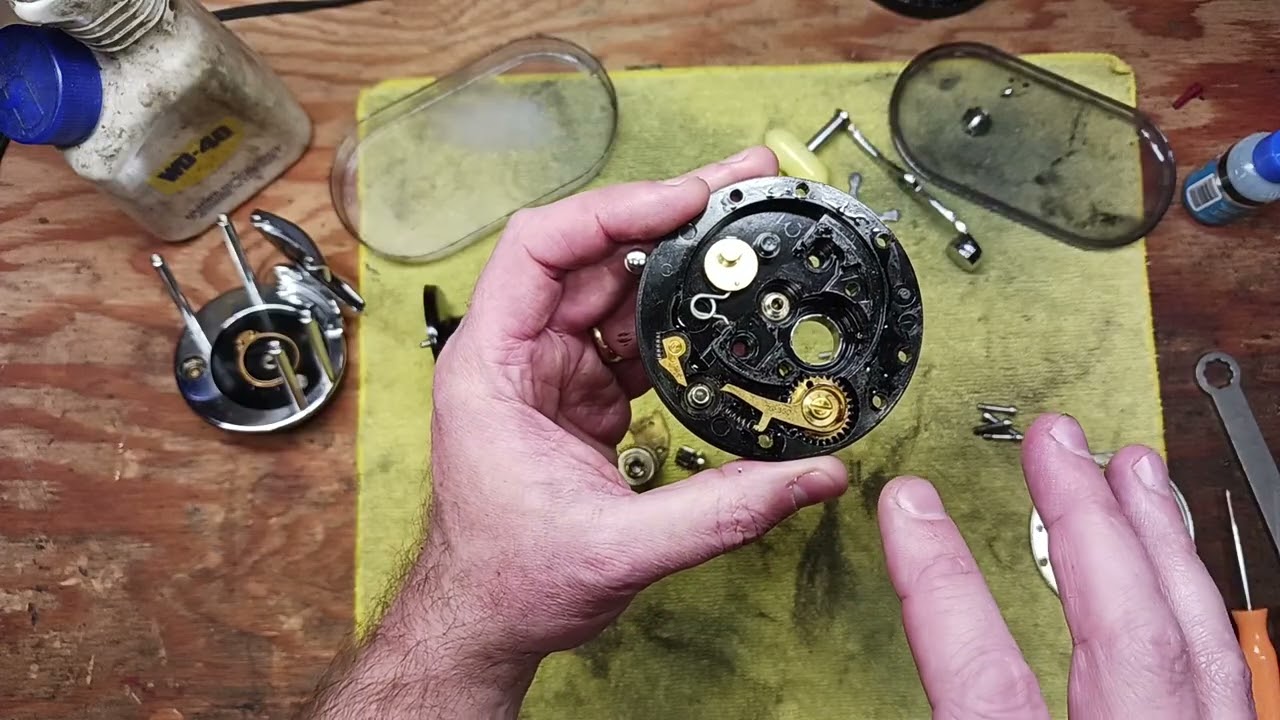 Услуги по разборке катушки для морской рыбалки Penn 350 Leveline