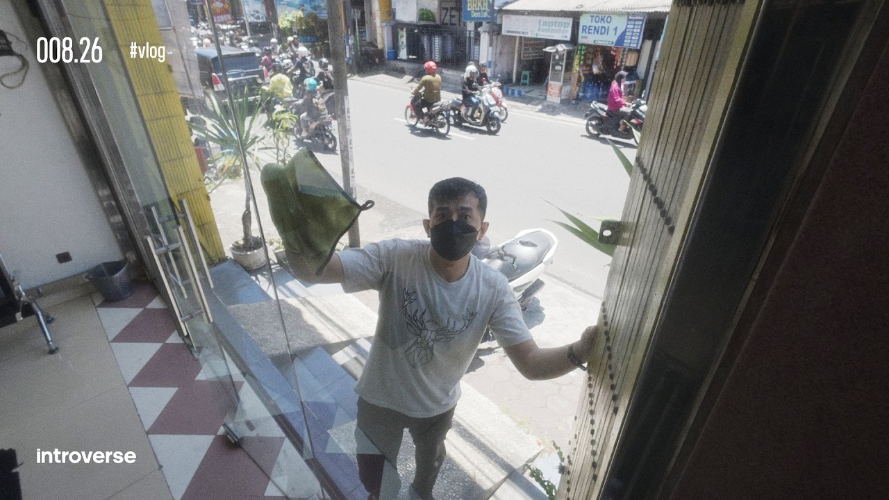 008.26 — Hari Ketika Kaca Dibersihkan