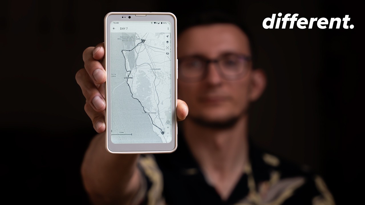 There&rsquo;s Something Different About THIS E-Ink Smartphone (Bigme Hibreak Pro Review)