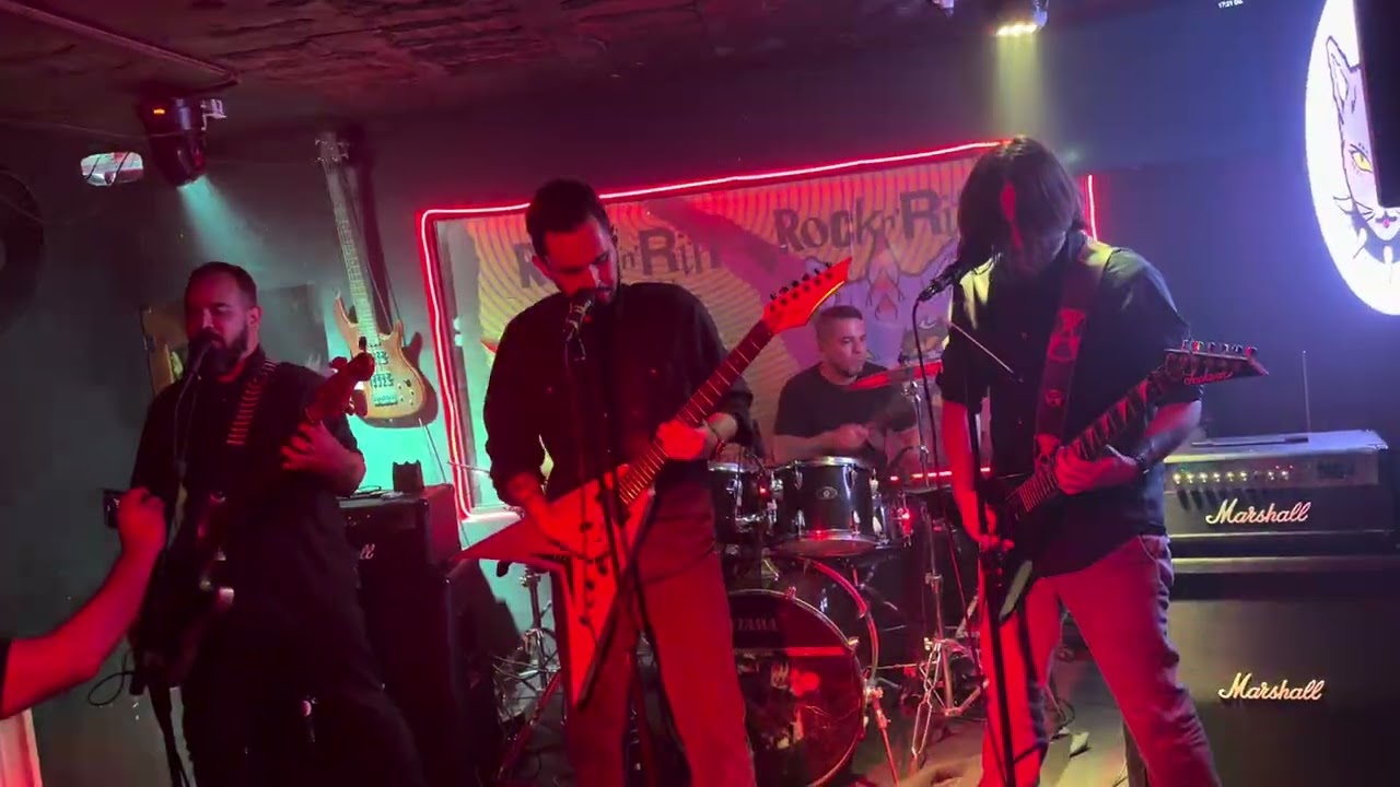 Lucrecia - Valencia Megadeth - Ashes in Your Mouth