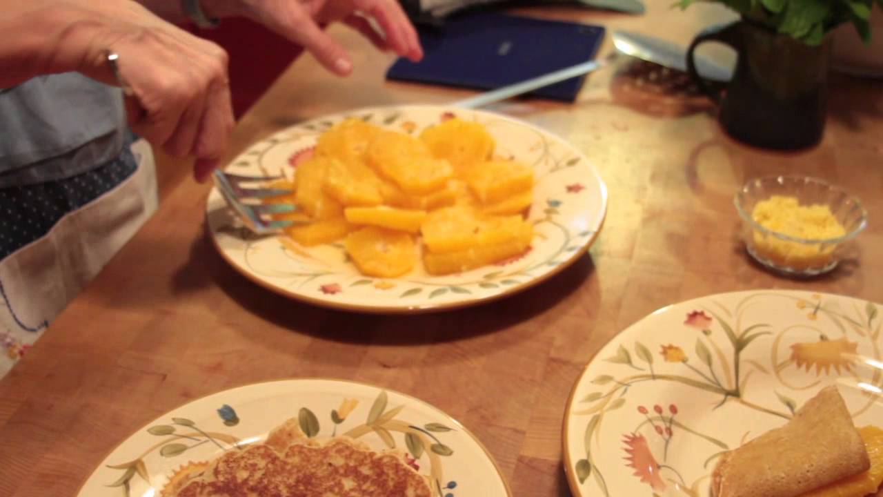 North Carolina Bed and Breakfast - Innkeeper Prepares Gourmet Breakfast