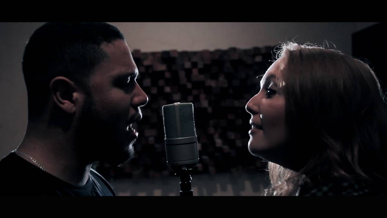 LIVREMENTE  - Ela - Part. Gabi Leal (Clipe Oficial)