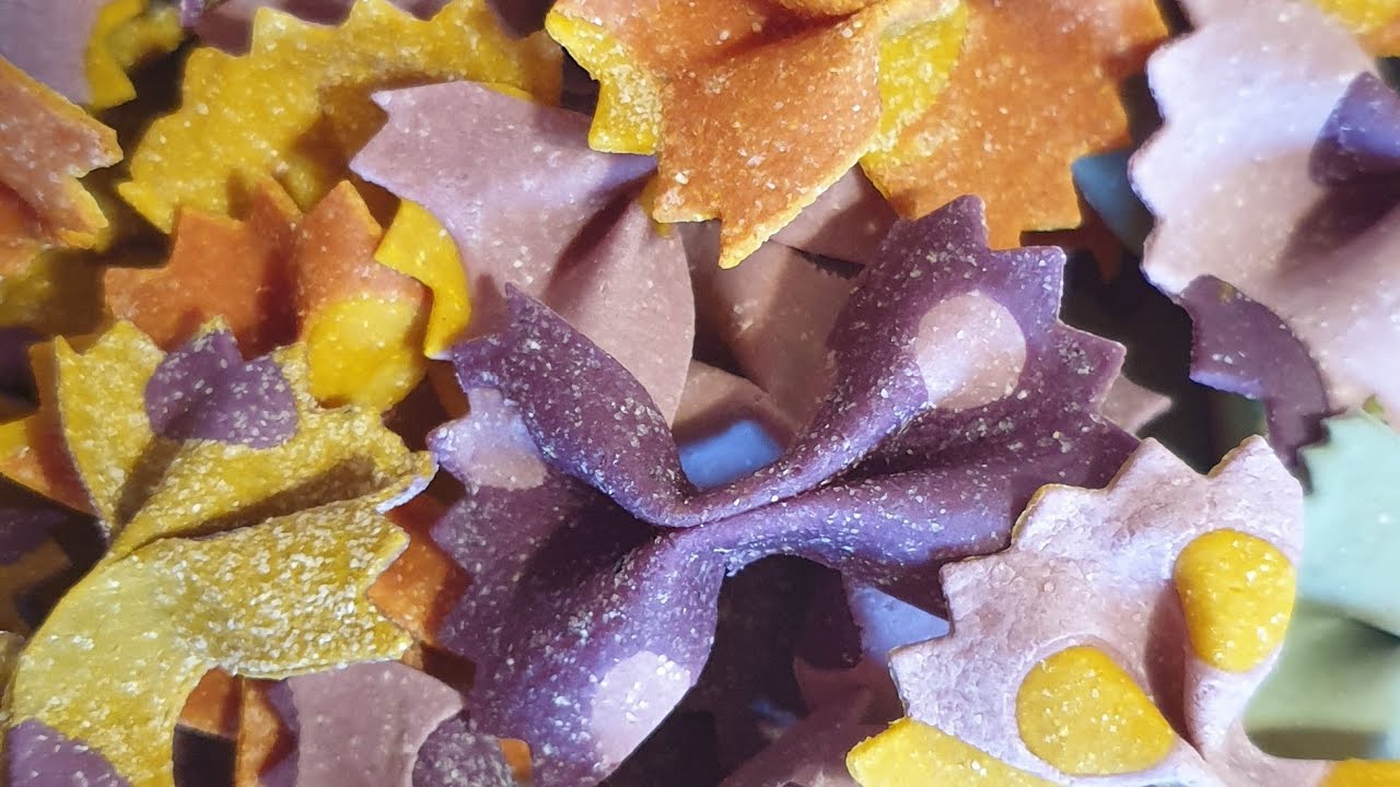 Farfalle colorate fatte a mano con tante fantasie e colori naturali