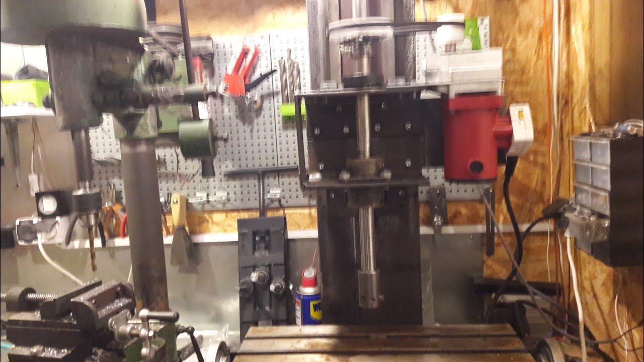 Home-made milling machine. DIY