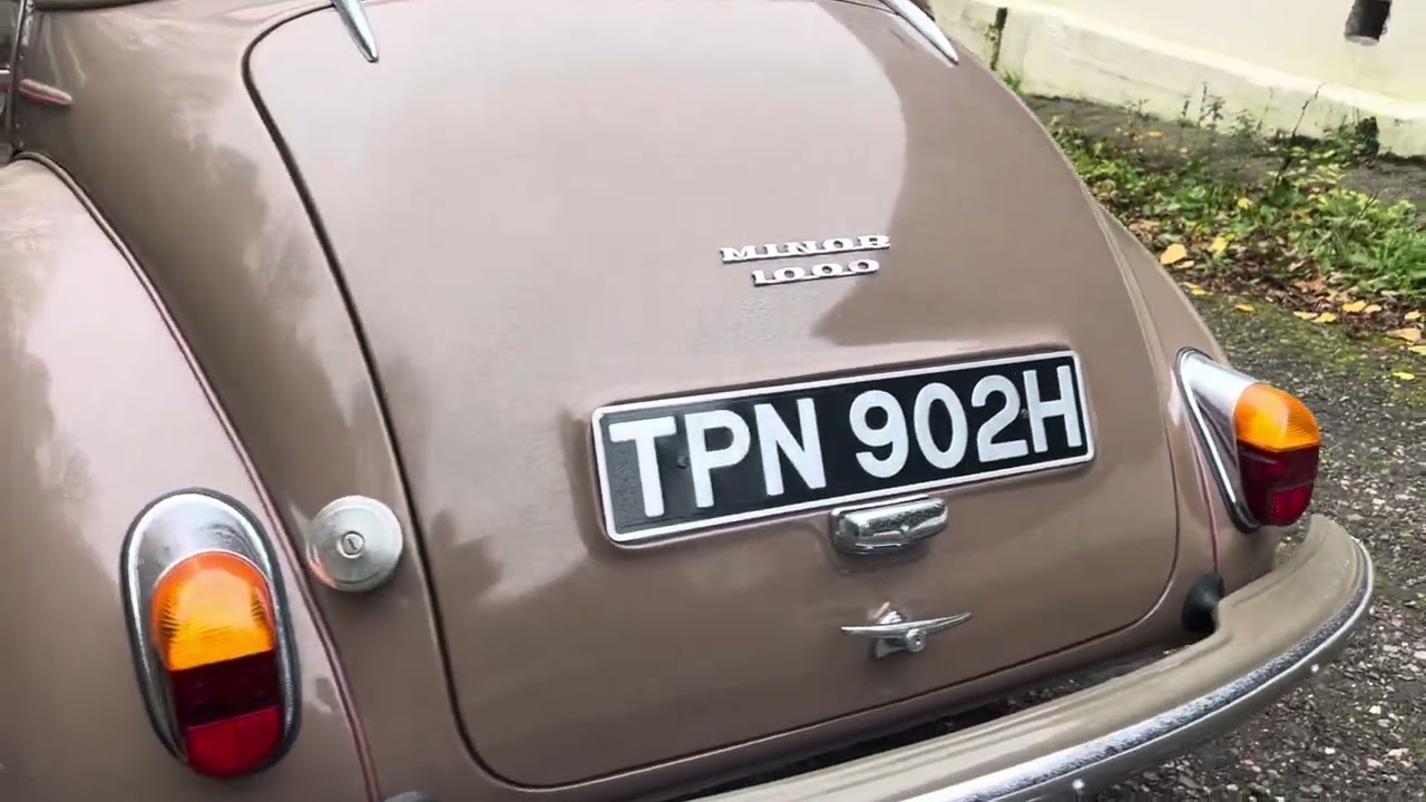 Morris Minor 4-дверный седан 1970 года — Bradley James Classics