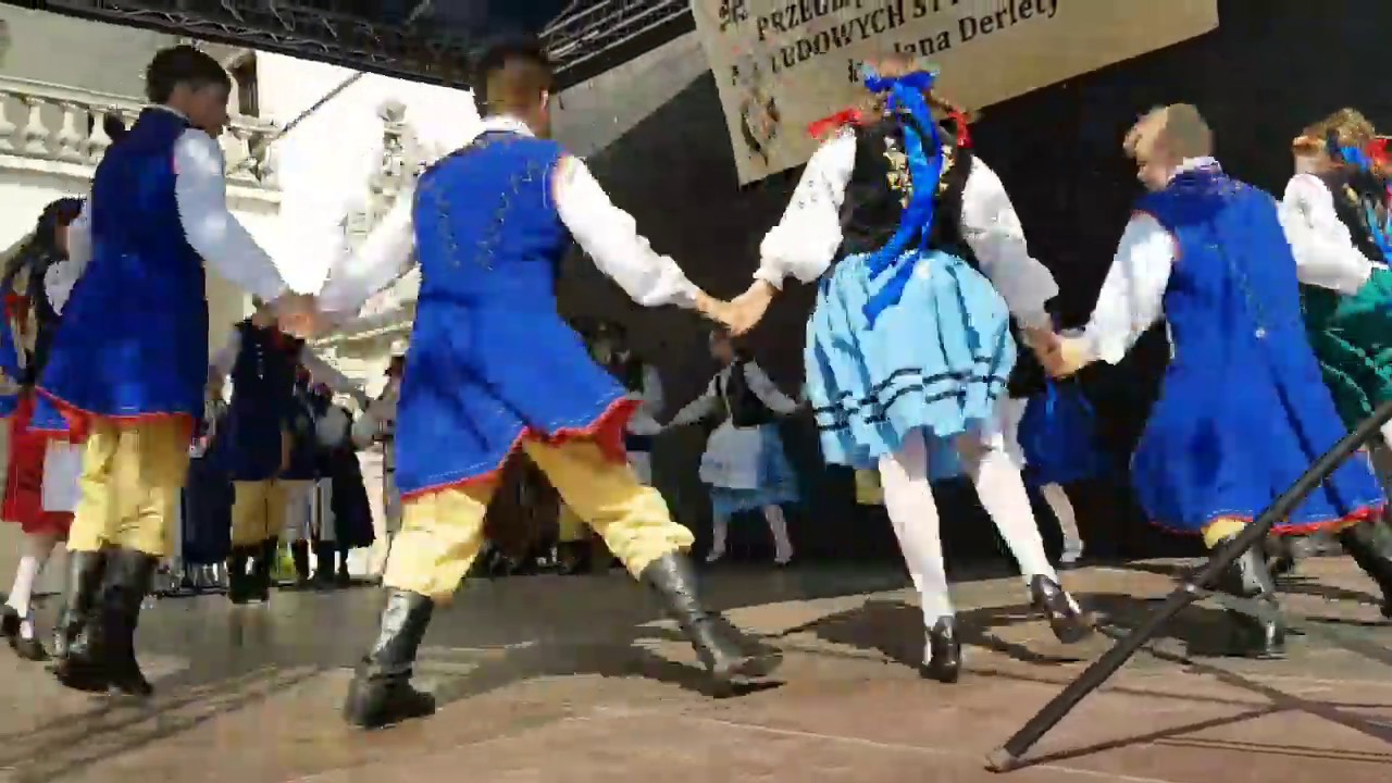 Zespół Pieśni i Tańca 